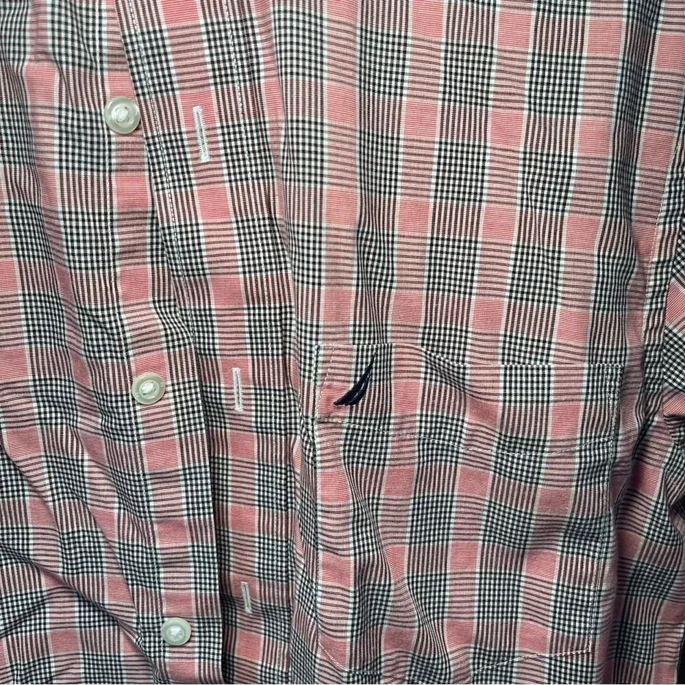 Nauticaā
ButtonāUp - Picture 2 of 8